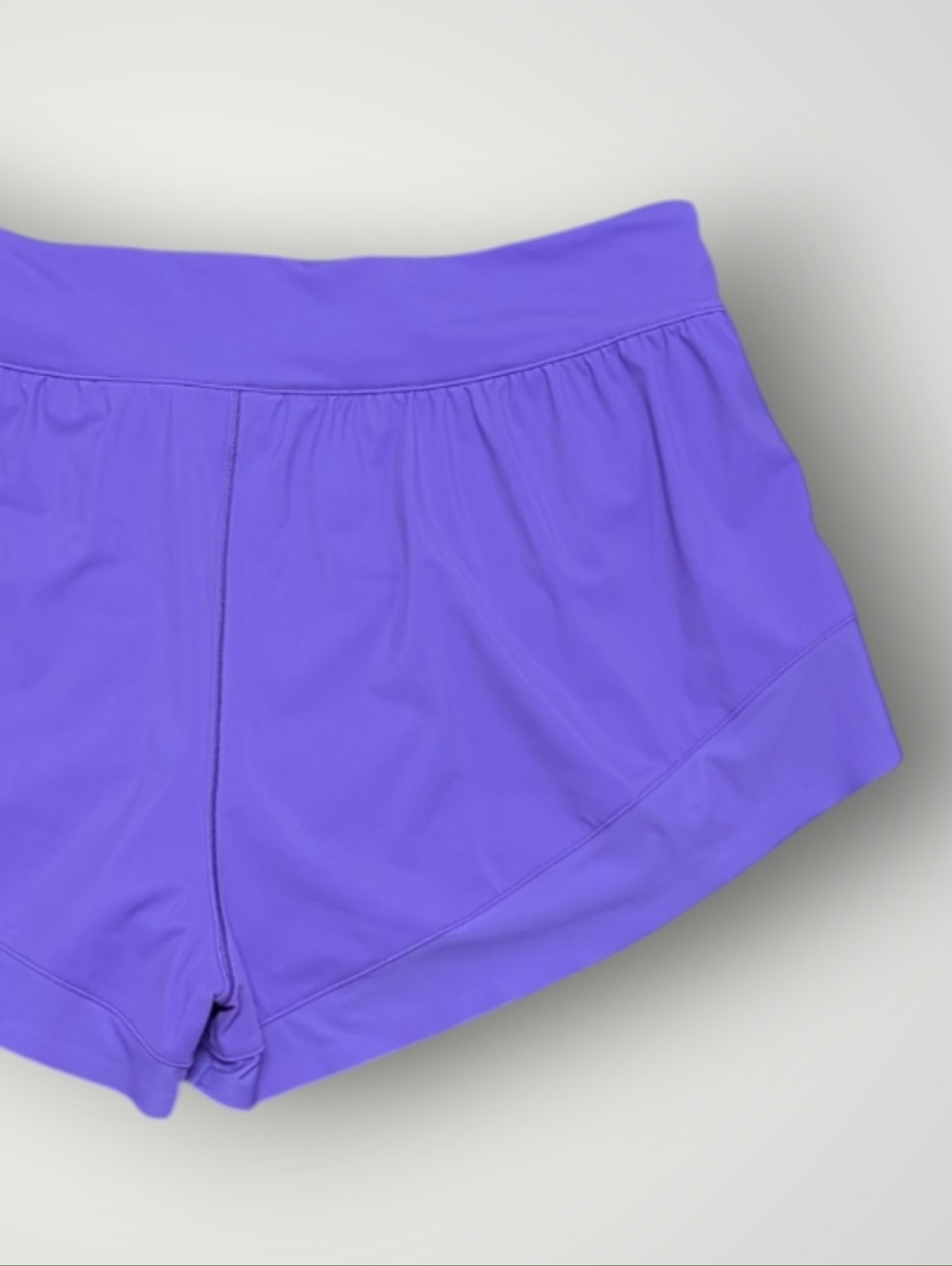 Lululemon Calm Tides Running Shorts - Picture 8 of 14